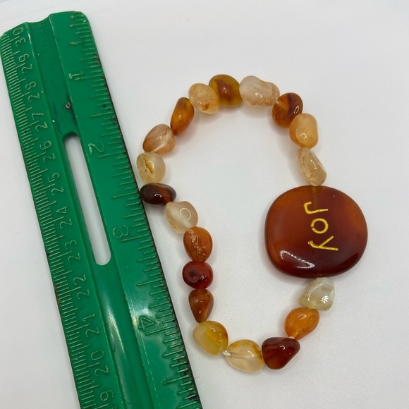 Joy Orange Stone Elastic Bracelet - Picture 3 of 3